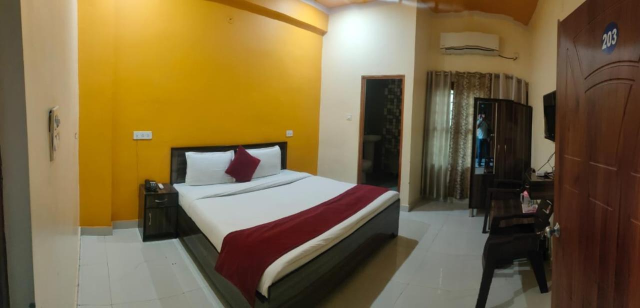 Hotel Suraj Risikés Szoba fotó